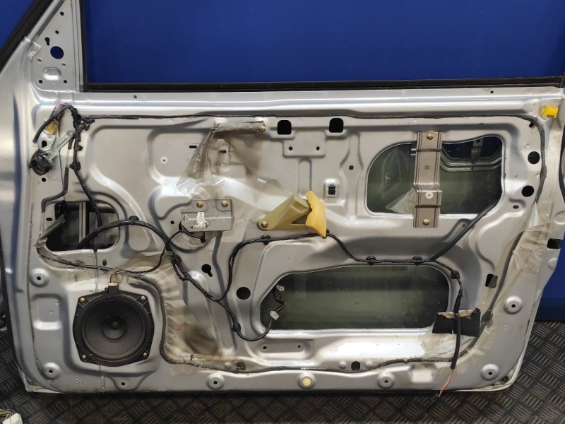 Recambio de puerta delantera derecha para mitsubishi montero (v60/v70) 3.2 di-d cat referencia OEM IAM   