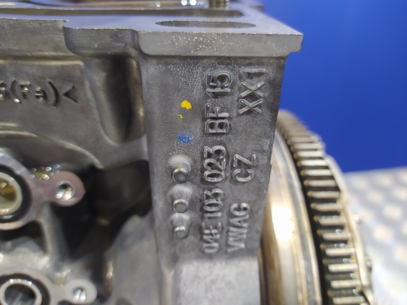 Recambio de bloque para seat leon (5f1) 1.4 16v tsi referencia OEM IAM 04E103023BF  04E103023BF15