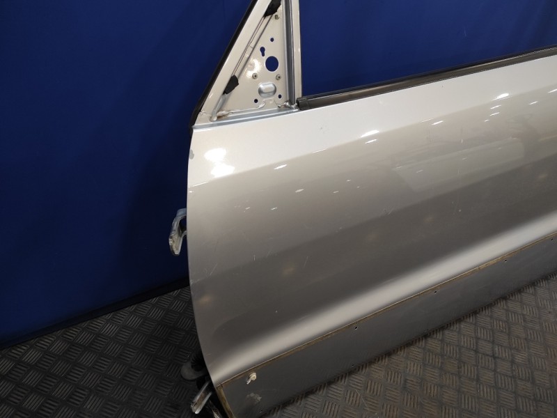 Recambio de puerta delantera izquierda para mitsubishi montero (v60/v70) 3.2 di-d cat referencia OEM IAM   