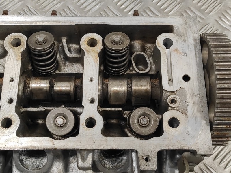 Recambio de culata para peugeot 106 (s1) 1.0 referencia OEM IAM 9610923110  