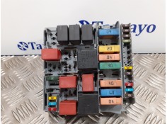 Recambio de caja reles / fusibles para peugeot bipper 1.4 hdi referencia OEM IAM 51781452  
