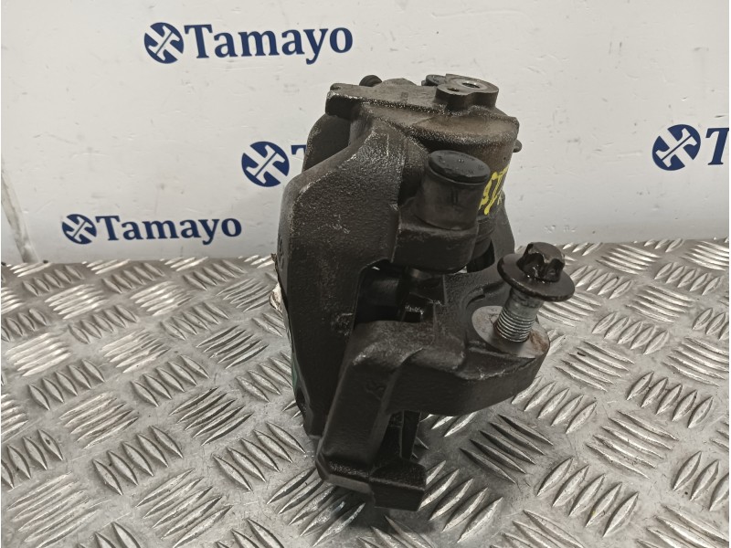 Recambio de pinza freno delantera derecha para toyota proace referencia OEM IAM   