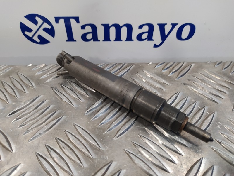 Recambio de inyector para audi a3 (8l) 1.9 tdi referencia OEM IAM 0432193747  028130201T