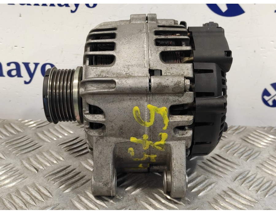 Recambio de alternador para peugeot 2008 (--.2013) 1.2 12v e-thp referencia OEM IAM 9818677980 2713135A TG12C261