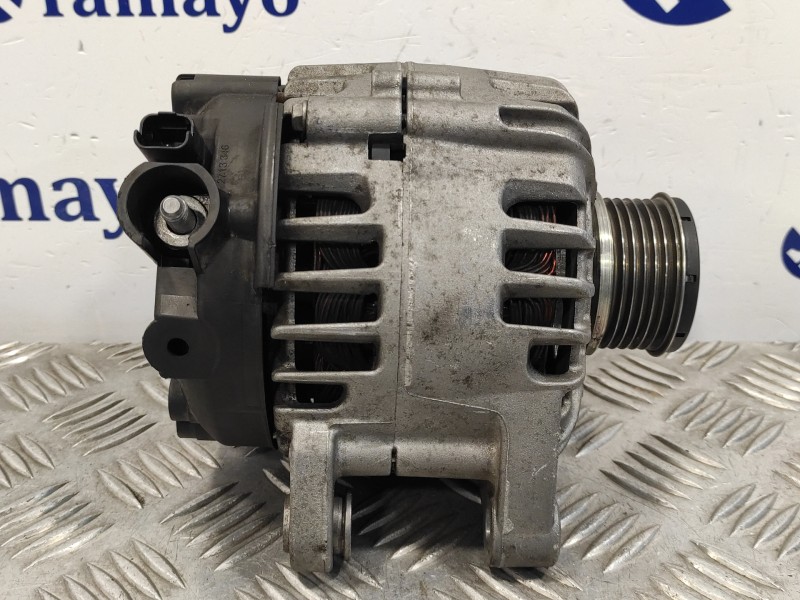 Recambio de alternador para peugeot 2008 (--.2013) 1.2 12v e-thp referencia OEM IAM 9818677980 2713135A TG12C261