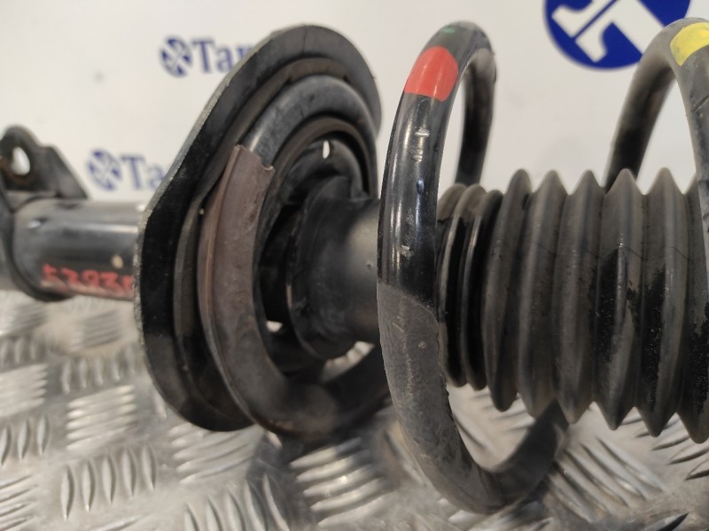 Recambio de amortiguador delantero derecho para hyundai i30 (gd) 1.4 cat referencia OEM IAM 54661AXXXE  