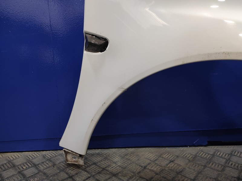 Recambio de aleta delantera derecha para smart fortwo coupe 0.8 cdi referencia OEM IAM   