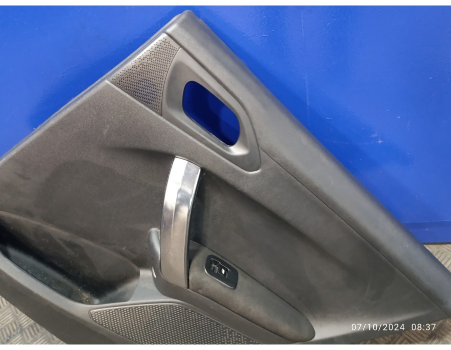 Recambio de guarnecido puerta trasera derecha para peugeot 2008 (--.2013) 1.2 12v e-thp referencia OEM IAM 96763549ZD  
