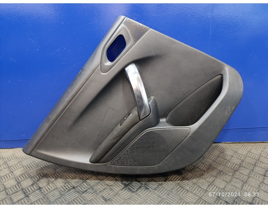 Recambio de guarnecido puerta trasera izquierda para peugeot 2008 (--.2013) 1.2 12v e-thp referencia OEM IAM 96763550ZD  