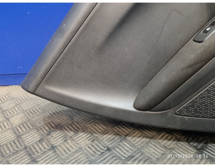 Recambio de guarnecido puerta trasera izquierda para peugeot 2008 (--.2013) 1.2 12v e-thp referencia OEM IAM 96763550ZD  