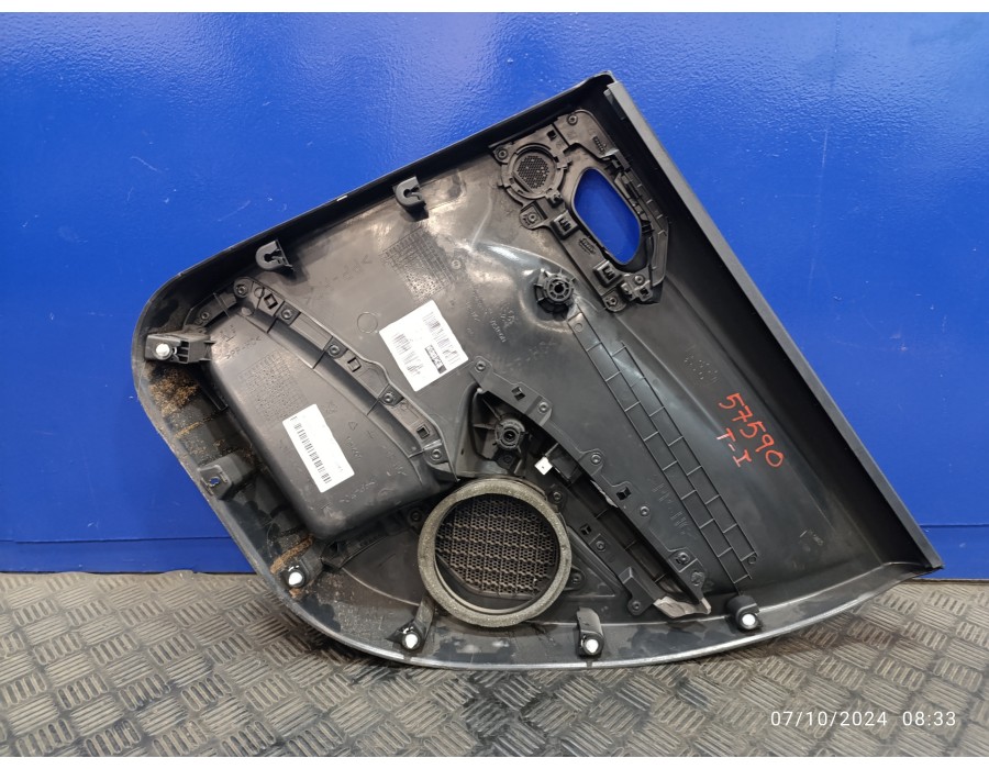Recambio de guarnecido puerta trasera izquierda para peugeot 2008 (--.2013) 1.2 12v e-thp referencia OEM IAM 96763550ZD  