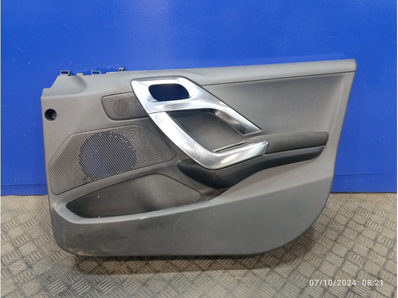 Recambio de guarnecido puerta delantera derecha para peugeot 2008 (--.2013) 1.2 12v e-thp referencia OEM IAM 98029882ZD  