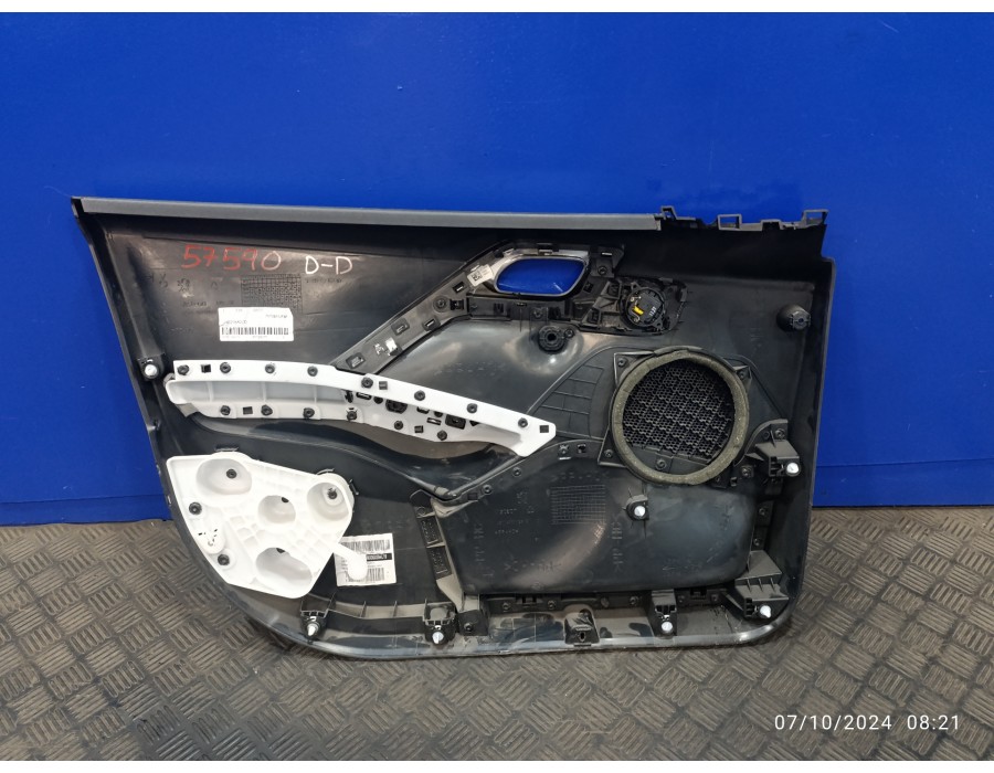 Recambio de guarnecido puerta delantera derecha para peugeot 2008 (--.2013) 1.2 12v e-thp referencia OEM IAM 98029882ZD  