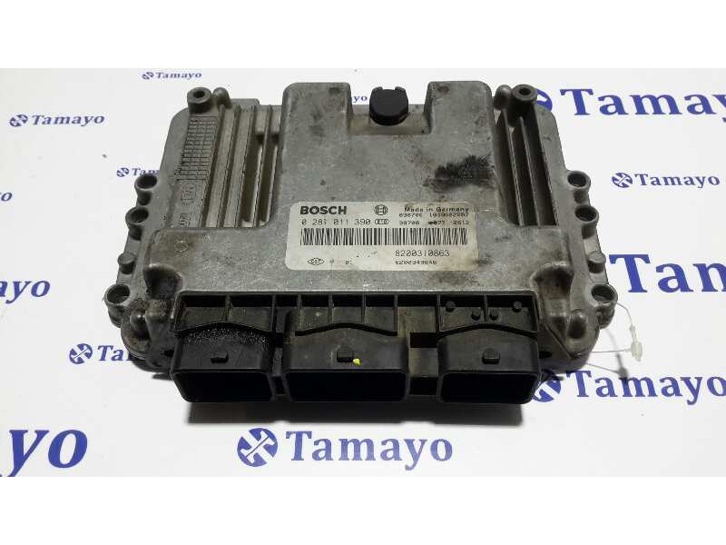 Recambio de centralita motor uce para renault megane ii berlina 5p referencia OEM IAM 0281011390 8200349846 8200310863