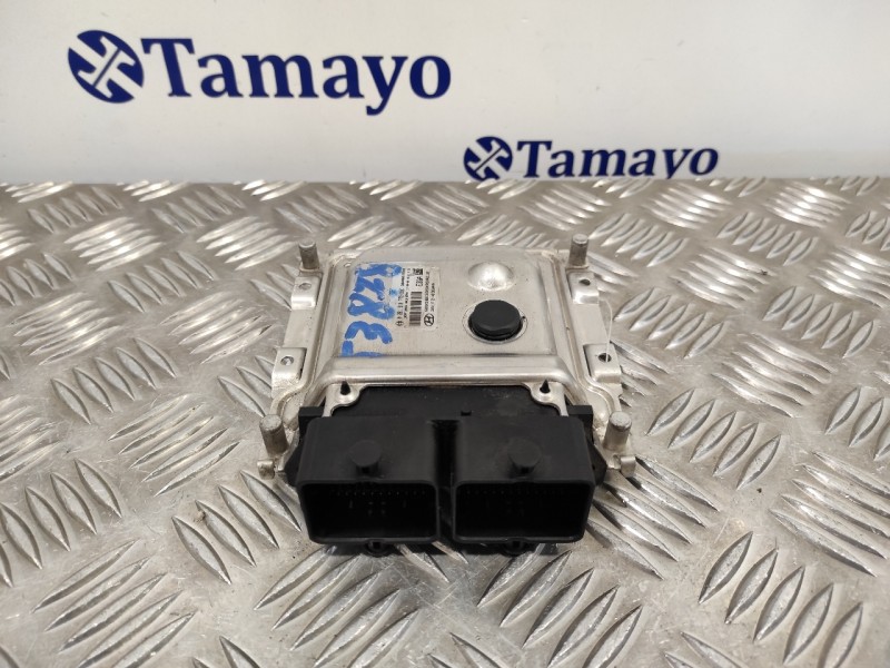 Recambio de centralita motor uce para hyundai i20 1.2 16v cat referencia OEM IAM 0261S10773  391F203GA0