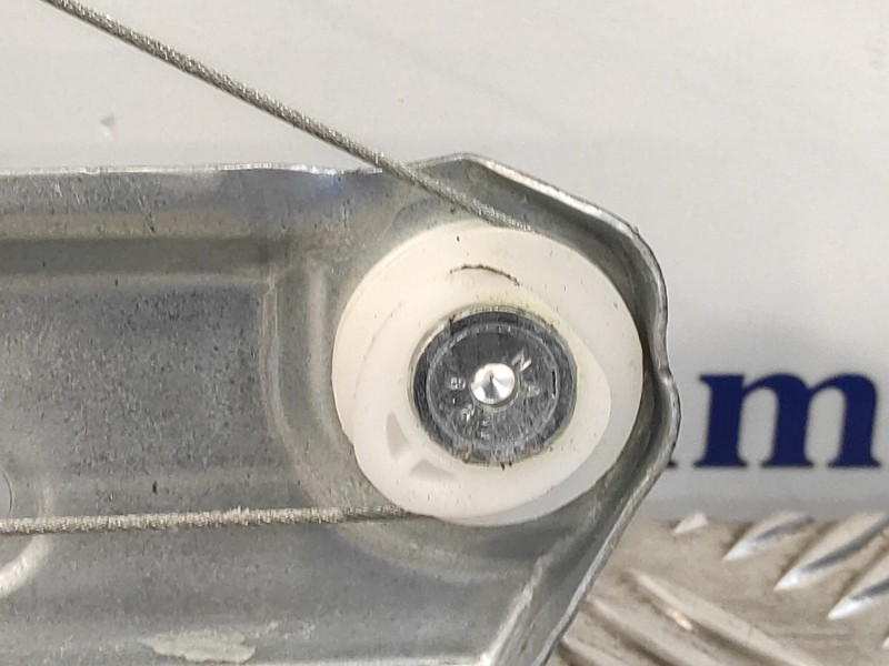 Recambio de elevalunas delantero izquierdo para mercedes-benz sprinter iii furgón fwd referencia OEM IAM A9107201000LH  
