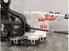 Recambio de cerradura puerta delantera derecha para mercedes-benz sprinter iii furgón fwd referencia OEM IAM A9077200300  406412 2