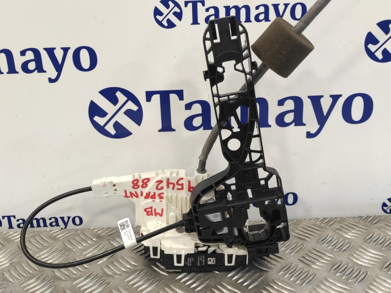 Recambio de cerradura puerta delantera izquierda para mercedes-benz sprinter iii furgón fwd referencia OEM IAM A9077200100 40631