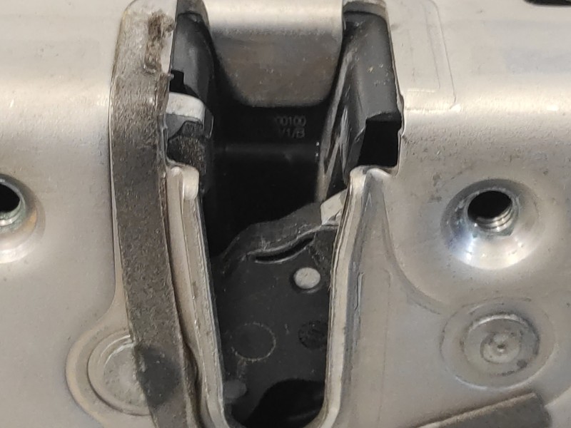 Recambio de cerradura puerta delantera izquierda para mercedes-benz sprinter iii furgón fwd referencia OEM IAM A9077200100 40631