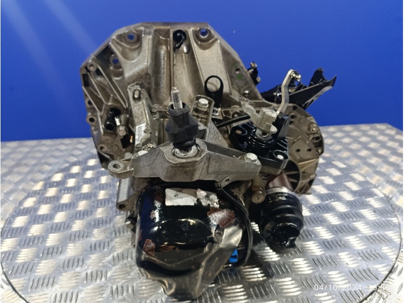 Recambio de caja cambios para dacia logan 1.5 dci diesel cat referencia OEM IAM JR5166  