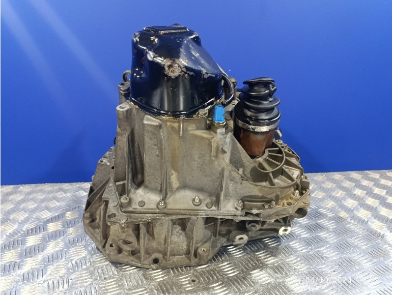 Recambio de caja cambios para dacia logan 1.5 dci diesel cat referencia OEM IAM JR5166  