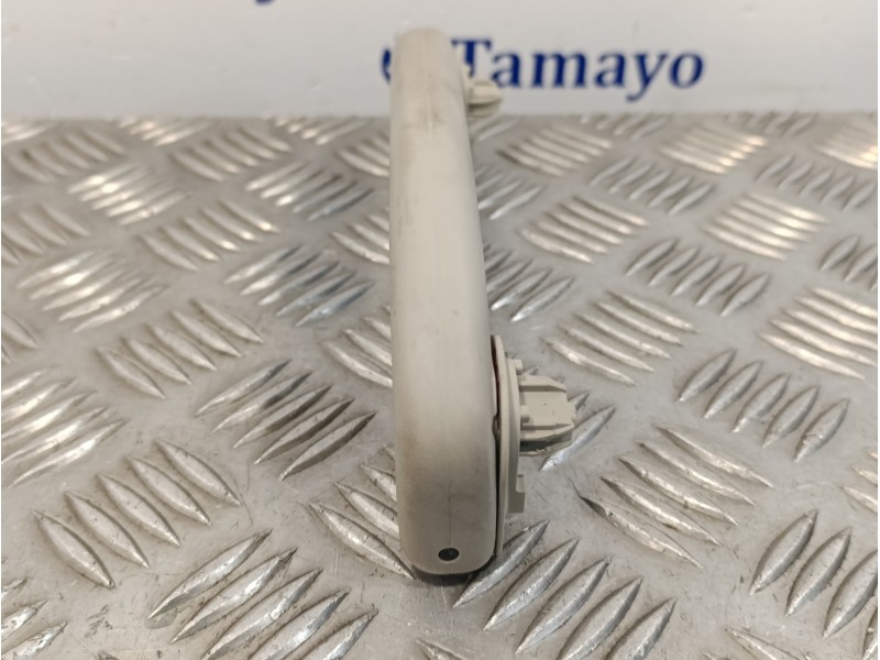 Recambio de asidero delantero izquierdo para nissan qashqai (j11) 1.6 dci turbodiesel cat referencia OEM IAM   