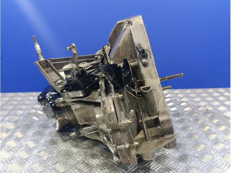 Recambio de caja cambios para renault clio iii 1.4 16v referencia OEM IAM JH3177  
