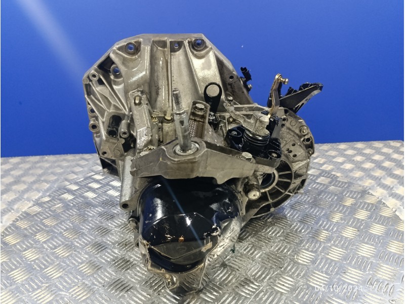 Recambio de caja cambios para renault clio iii 1.4 16v referencia OEM IAM JH3177  
