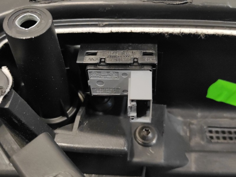 Recambio de guarnecido puerta trasera izquierda para volkswagen polo (6r1) 1.6 tdi referencia OEM IAM 6R6867211 6R0867255H 6R086