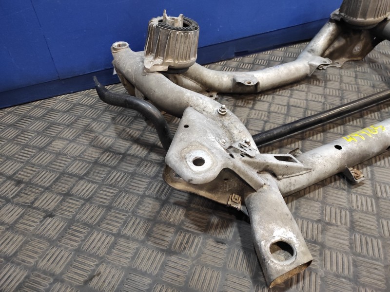 Recambio de puente delantero para mercedes-benz clase c (w204) berlina 2.2 cdi cat referencia OEM IAM   