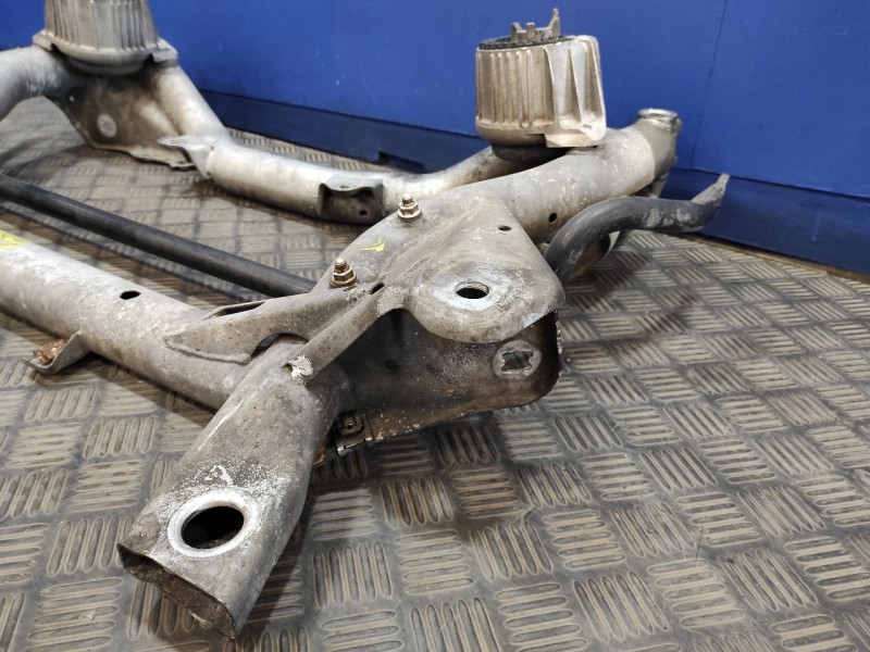 Recambio de puente delantero para mercedes-benz clase c (w204) berlina 2.2 cdi cat referencia OEM IAM   