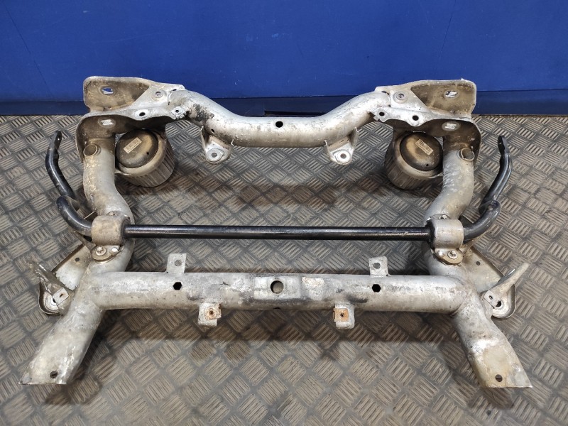 Recambio de puente delantero para mercedes-benz clase c (w204) berlina 2.2 cdi cat referencia OEM IAM   