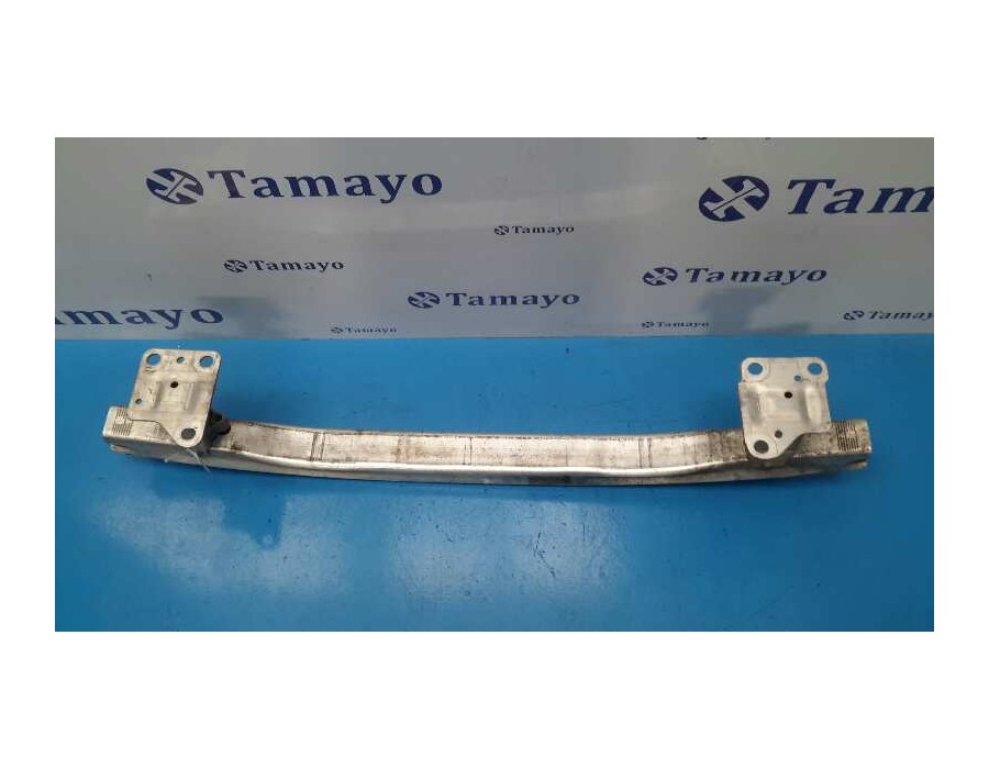 Recambio de refuerzo paragolpes delantero para renault megane ii berlina 3p 1.9 dci diesel referencia OEM IAM 8200009911  