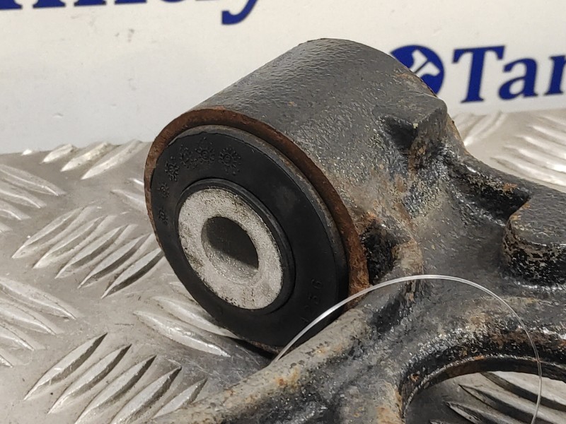 Recambio de brazo suspension inferior delantero derecho para fiat ducato furgon electrico - micro vett referencia OEM IAM 507069