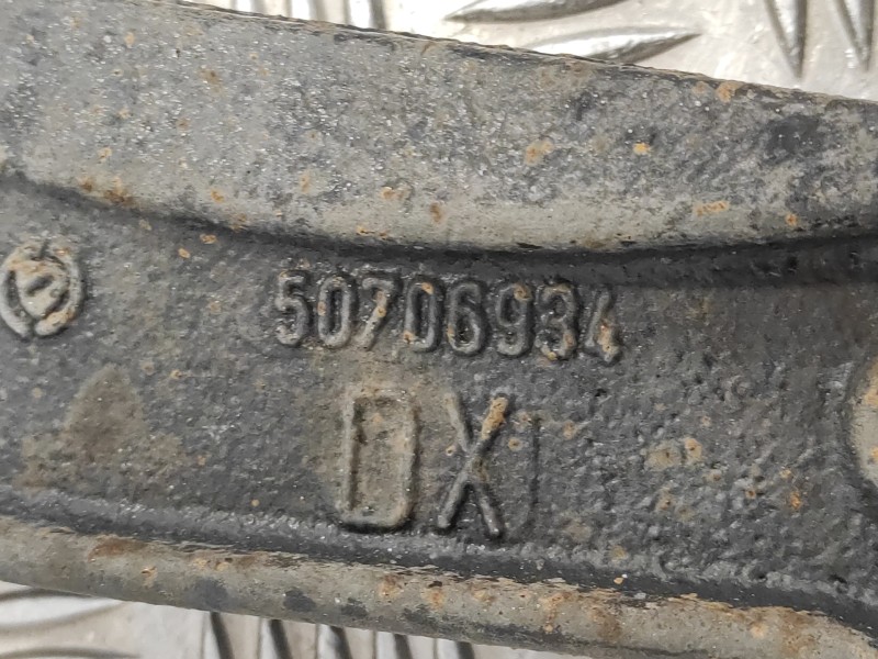 Recambio de brazo suspension inferior delantero derecho para fiat ducato furgon electrico - micro vett referencia OEM IAM 507069