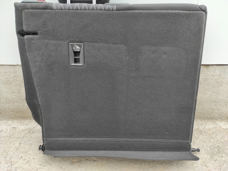 Recambio de asientos traseros para opel mokka referencia OEM IAM   