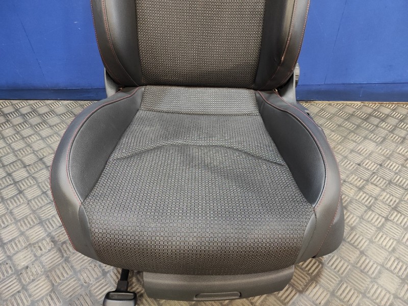 Recambio de asiento delantero izquierdo para seat leon sc (5f5) 2.0 tdi referencia OEM IAM   