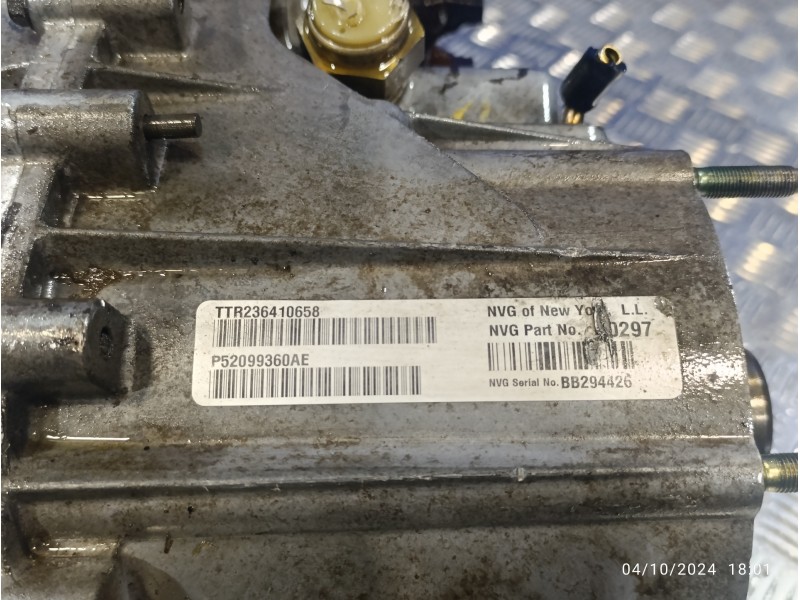 Recambio de caja transfer para jeep grand cherokee ii (wj, wg) 4.0i referencia OEM IAM P52099360AE  