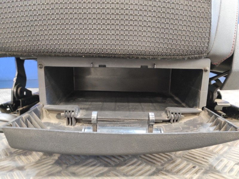 Recambio de asiento delantero izquierdo para seat leon sc (5f5) 2.0 tdi referencia OEM IAM   