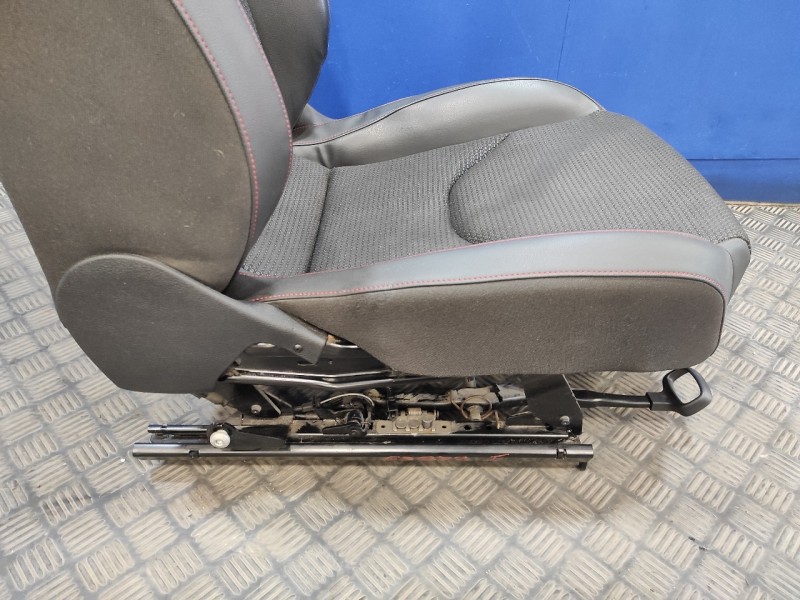 Recambio de asiento delantero izquierdo para seat leon sc (5f5) 2.0 tdi referencia OEM IAM   