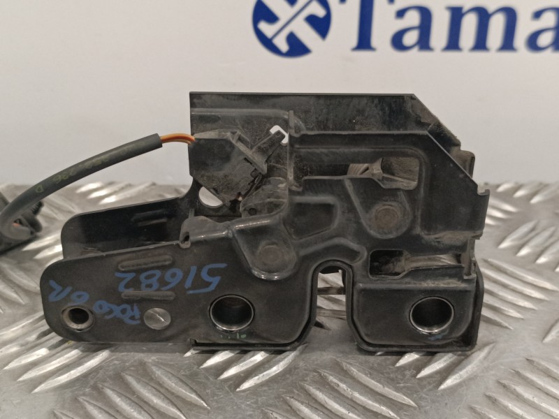 Recambio de cerradura capot para volkswagen polo (6r1) 1.4 fsi referencia OEM IAM 6Q0823509D  