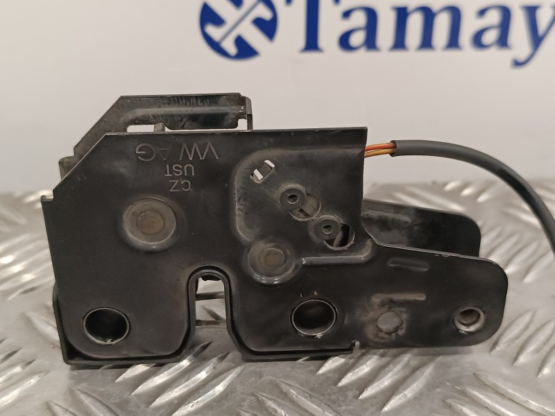 Recambio de cerradura capot para volkswagen polo (6r1) 1.4 fsi referencia OEM IAM 6Q0823509D  