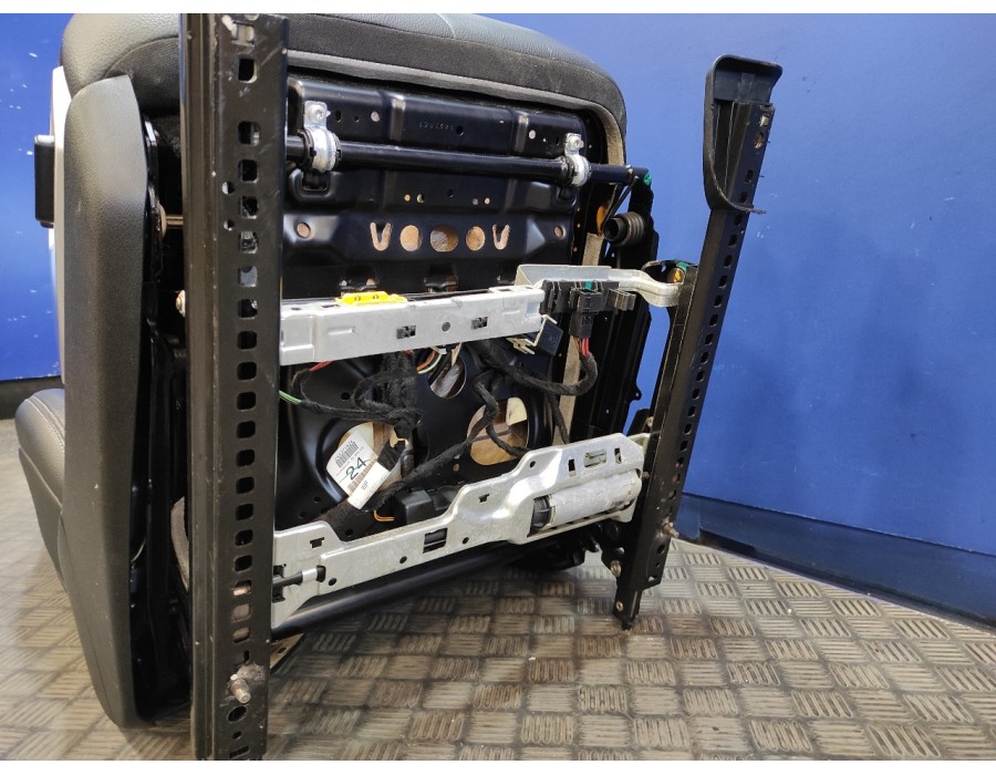 Recambio de asiento delantero izquierdo para mercedes-benz clase m (w164) 280 / 300 cdi (164.120) referencia OEM IAM   
