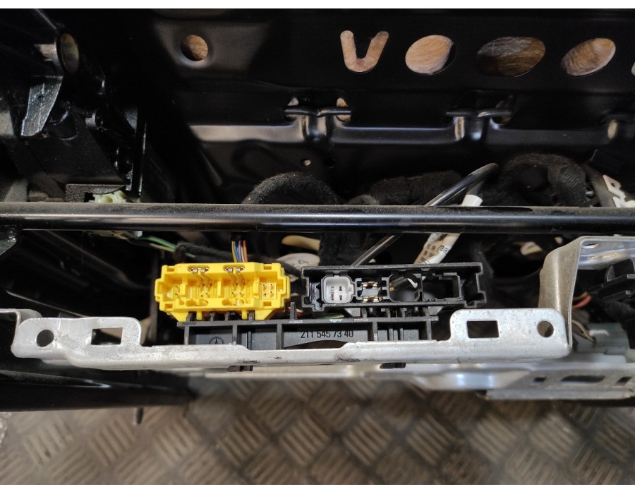 Recambio de asiento delantero izquierdo para mercedes-benz clase m (w164) 280 / 300 cdi (164.120) referencia OEM IAM   