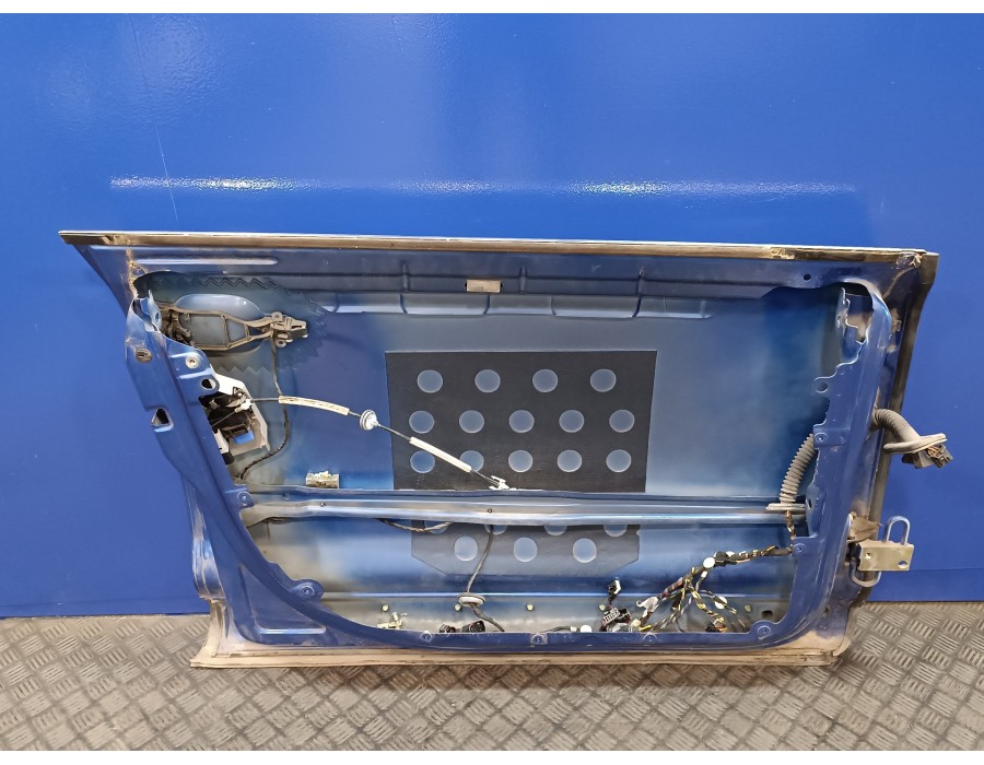 Recambio de puerta delantera izquierda para volkswagen touareg (7la) 5.0 v10 tdi cat (ayh) referencia OEM IAM   