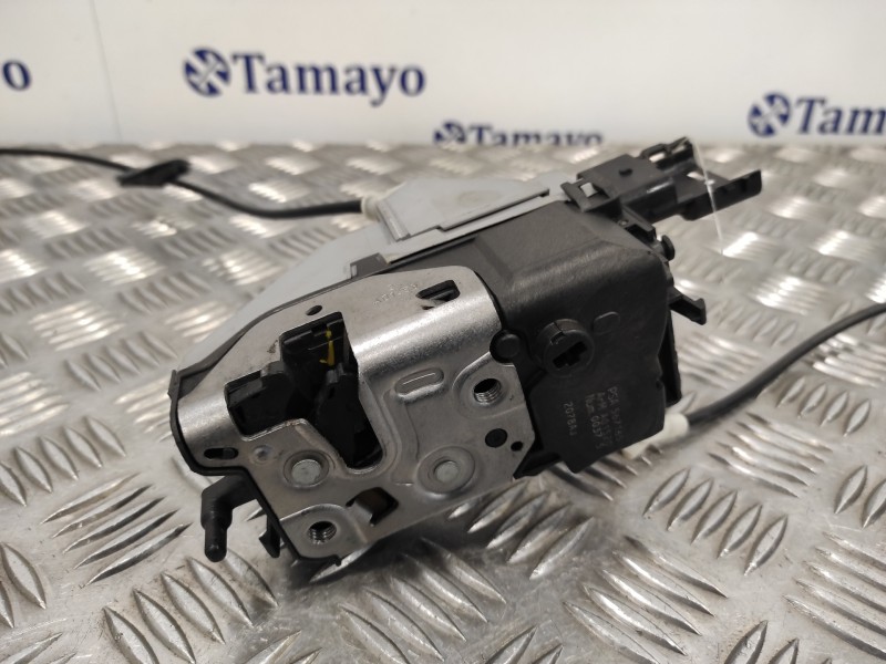 Recambio de cerradura puerta trasera izquierda para peugeot 308 1.6 16v referencia OEM IAM 567165  