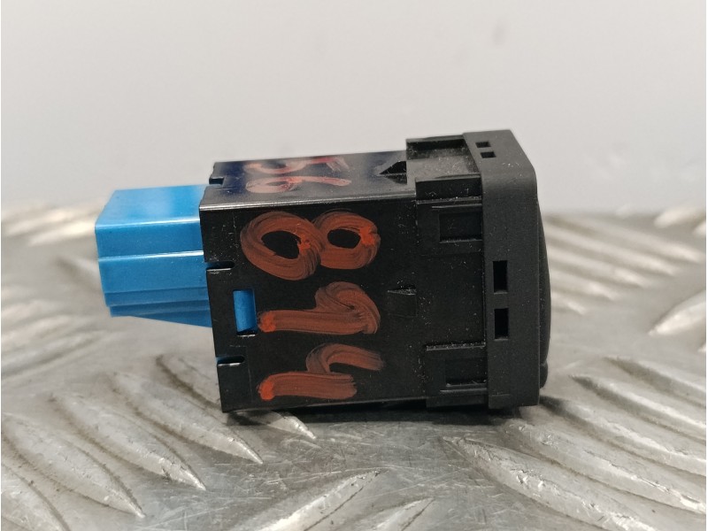 Recambio de interruptor para nissan qashqai (j11) 1.6 dci turbodiesel cat referencia OEM IAM 1VA0A  