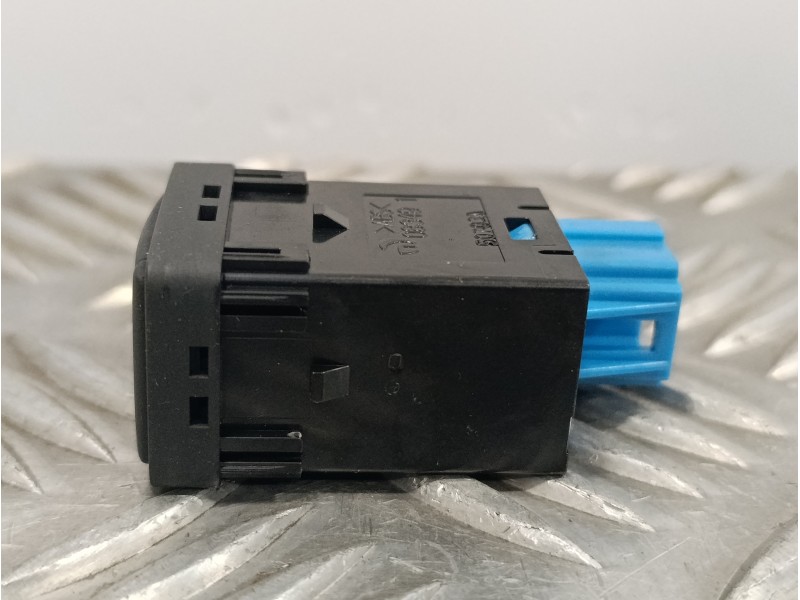 Recambio de interruptor para nissan qashqai (j11) 1.6 dci turbodiesel cat referencia OEM IAM 1VA0A  