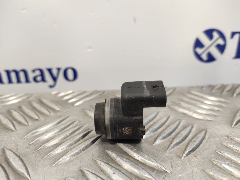 Recambio de sensor aparcamiento delantero para bmw serie 5 lim. (f10) 3.0 referencia OEM IAM 9270495  