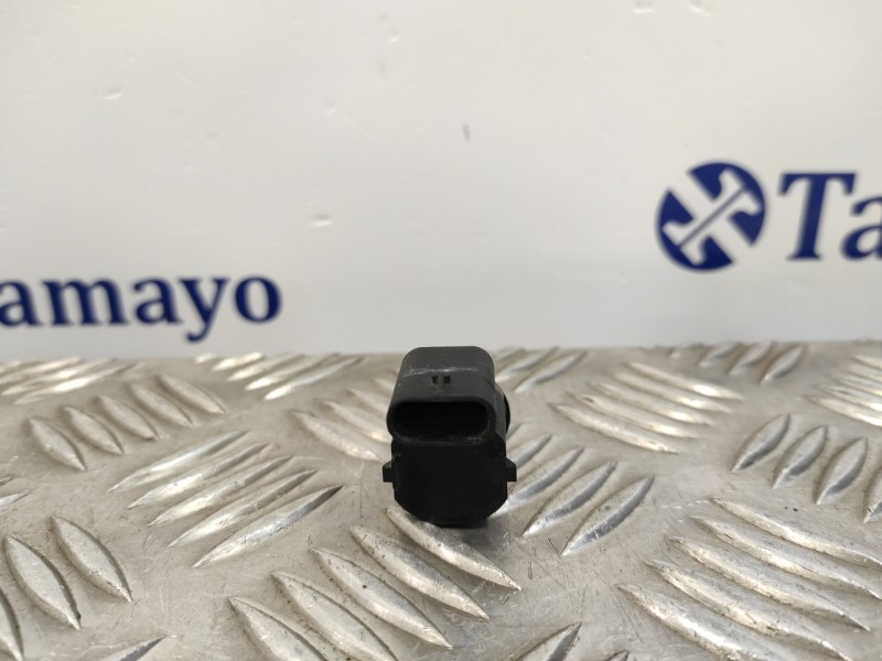 Recambio de sensor aparcamiento delantero para bmw serie 5 lim. (f10) 3.0 referencia OEM IAM 9270495  